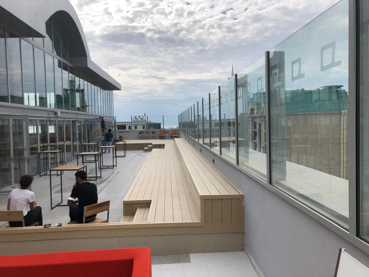 Fuzzy Coffee and Wine - Şəkil 3